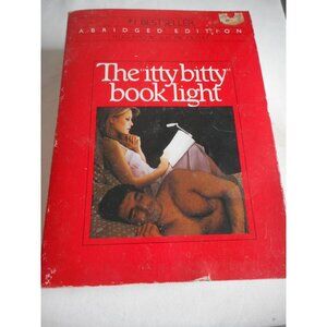 Zelco Vintage 1983 The Itty Bitty Book Light,  In Original Box